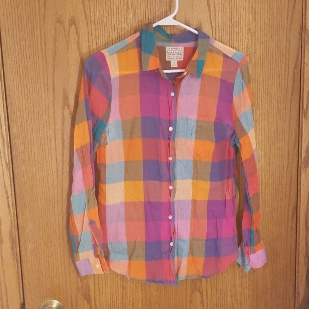 Multicolored plaid women's button down